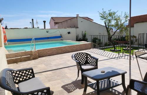 Casa Oasis Puertollano, una casa en un entorno rural en Puertollano, agradable, con Piscina en zona tranquila - Foto 7