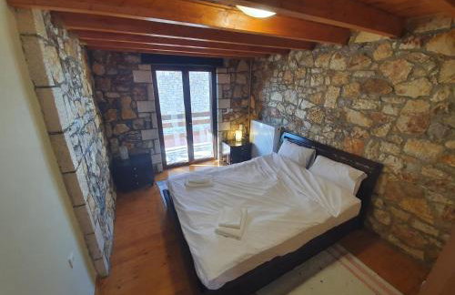 Erini House - Photo 11