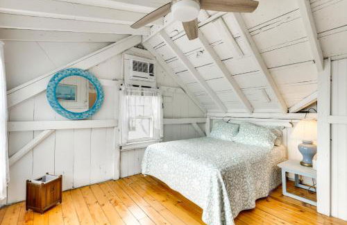 Charming Westbrook Cottage, Steps to Private Beach - Foto 10