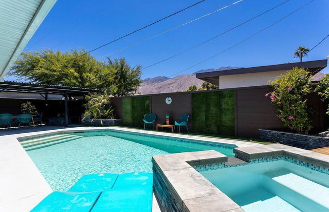 Mid-century Gem w Secret 4th Bedroom Near Downtown - Foto 31