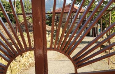 Ορεινή φιλόξενη κατοικια - Foto 3