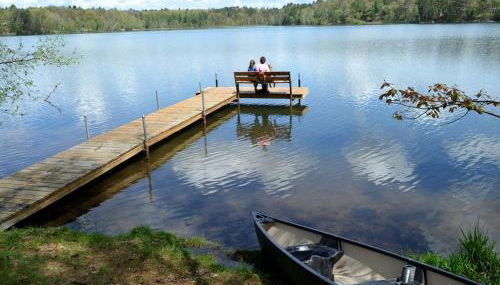 Quiet Lakeside Cabin Rental for Families just Outside of Minocqua, Wisconsin - Photo 5