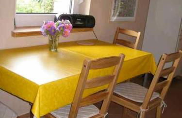 Ferienwohnung im DG, Parkplatz vorm Haus, WLAN - Photo 4