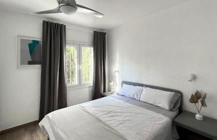 Charming Villa in Eldorado Playa. - Photo 23