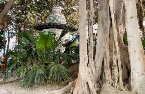 Apartamento con mucho encanto en pleno centro - Photo 35