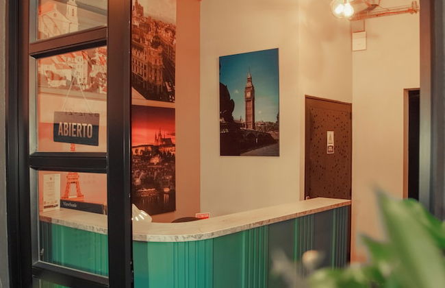 Royal Living Poblado - Photo 2