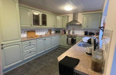 Modern Spacious 5 Bed House in Newcastle - Foto 12