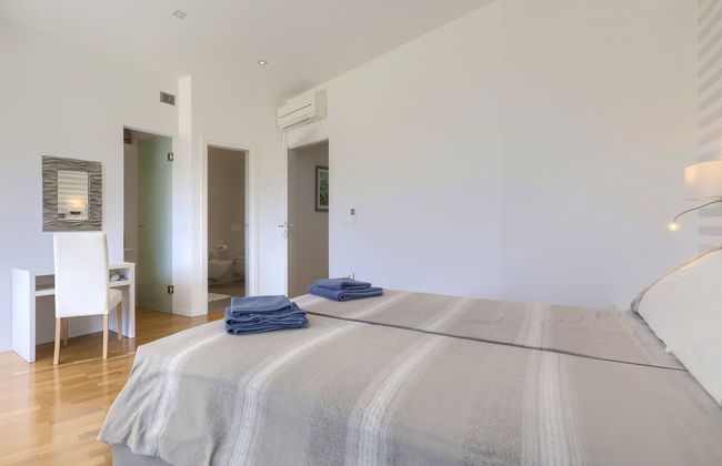 Sv. Ivan 1 - Foto 25