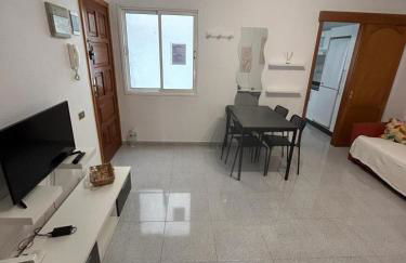 Apartamento céntrico y luminoso ALCARAVANERAS - Foto 1