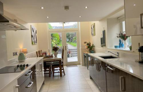 Dolly's Cottage - Photo 2