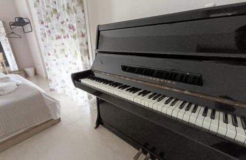 Breeze - Cozy Beachfront Lux Apartment - Listen Piano & the waves - Foto 6