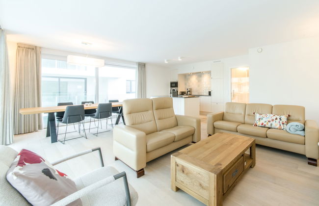 3 bedroom Apartment in De Haan with garden and terrace - Photo 1