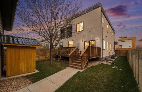 Walk to Broncos Stadium Hot tub & Rooftop - Foto 38