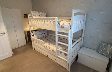 Sageston Tenby 2 bed new build bike and board store - Photo 14