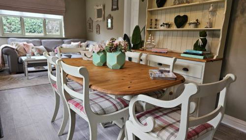 Cottage - Sleep 4 Pet Friendly & Enclosed Garden - Foto 4