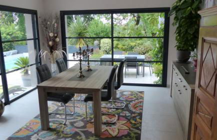 Villa standing piscine privée en écrin de verdure - Foto 33