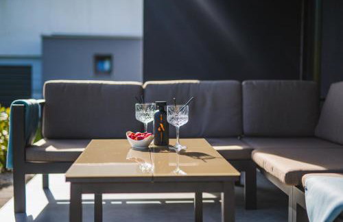 K Relax Place, Varaždinske Toplice, modern home with Sauna, Jacuzzi, WIFI - Foto 49