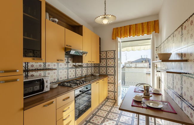 JOIVY Light Flat for 5 in the Heart of Bogliasco - Foto 11