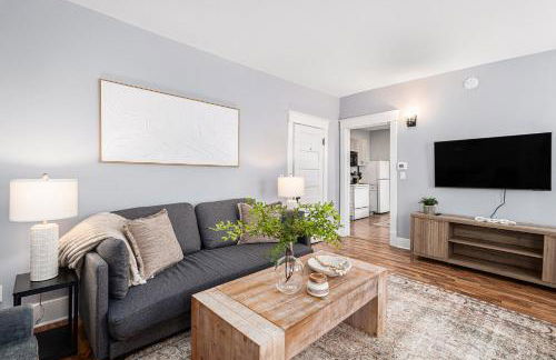 Remodeled Mins to Beach & Downtown Downstairs - Foto 16