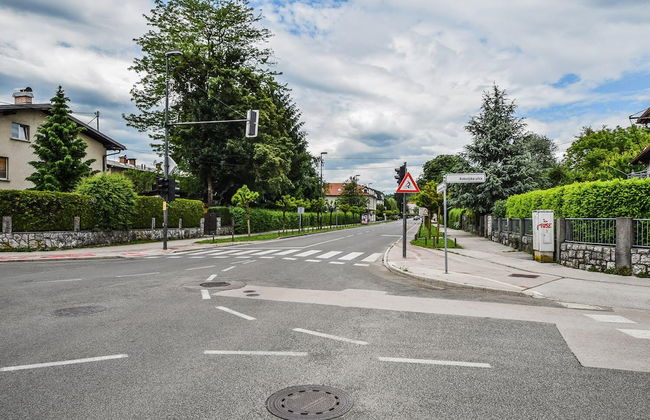 Kavon Apartments - Photo 25