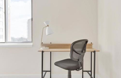 Bethesda 1BR w Gym Pool Concierge nr Metro WDC-408 - Foto 9