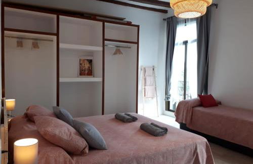 Beautiful Apartment on Las Ramblas with Port views - Photo 27