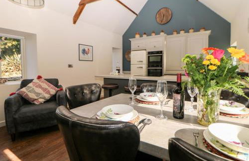 Grove Farm Barn - Photo 8