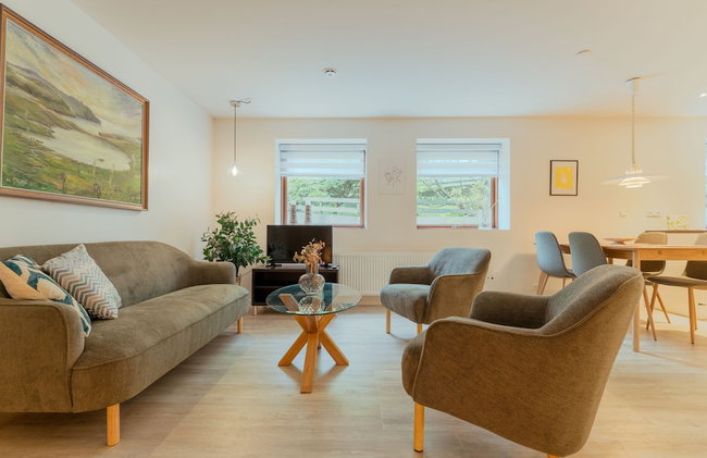Central Apartment In Tórshavn | Private Parking - Photo 12