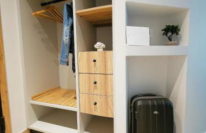 SEAL of Deer - Castle View - 5 minute walk to the Beach - Photo 10