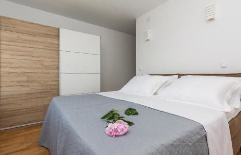 Three-Bedroom Holiday Home In Kozino - Photo 16