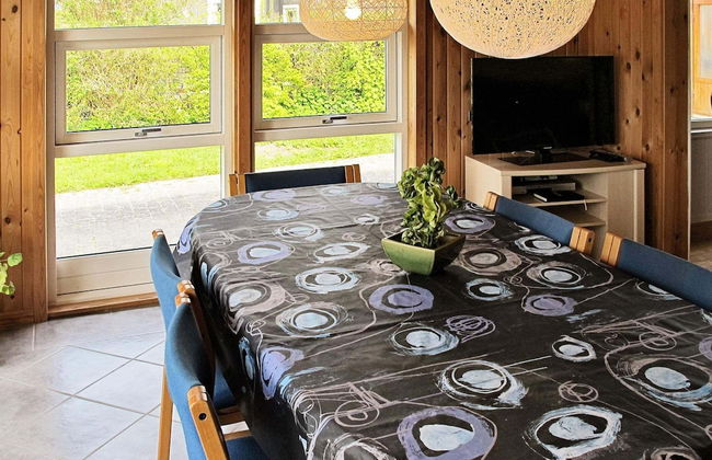 6 Person Holiday Home in Stroby - Foto 3