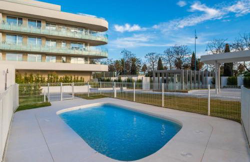 Newly Built 3 BDRM Luxury Apt Close to the Beach - Photo 4