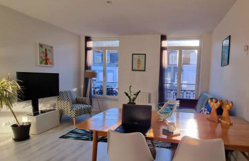 Poppy-Idealement situe Entre gare GdPalais¢re - Foto 4