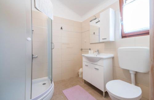 Villa Sandi, mediterranean Villa with pool and jacuzzi - Foto 25