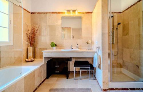 Cozy Villa in Marbella-Estepona - Photo 5