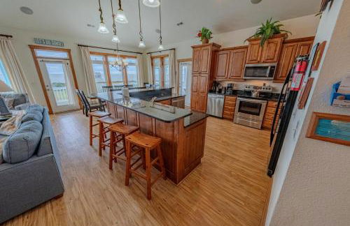 Frolic Inn OBX - Semi Soundfront Retreat, Pool, Hot Tub, Boat Ramp, Elevator, Media & Game Room - Foto 10