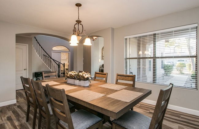 Massive 5 Bdrm Getaway W/pool, Hot Tub, Game Room! - Photo 29