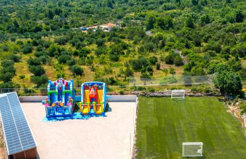 Cozy and Chic Little House with pool Ivinj - 4 - Foto 33