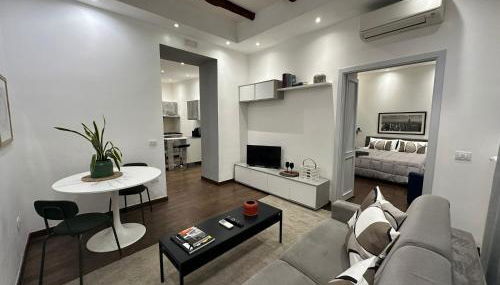 Bilocale a Chiaia vicino a Via dei Mille - Foto 2