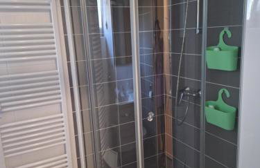 STUDIO APARTMAN MARKo C self-check in,frre parking - Foto 13