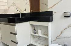 Apto 1º andar Centro 4 quartos com ar condicionado e estacionamento - Foto 12