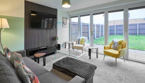Modern Home with Garden, Corby - Foto 4