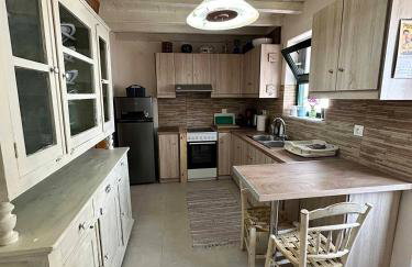 Old Villa Ormos - Photo 11