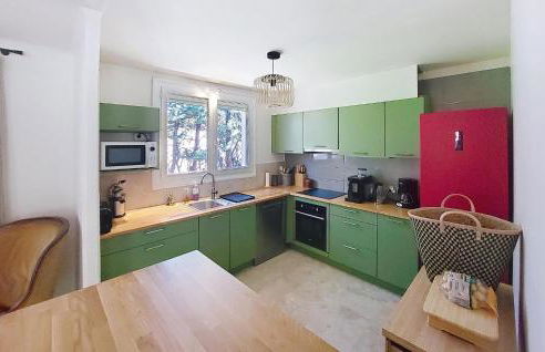 Amazing Home In Aramon - Foto 7