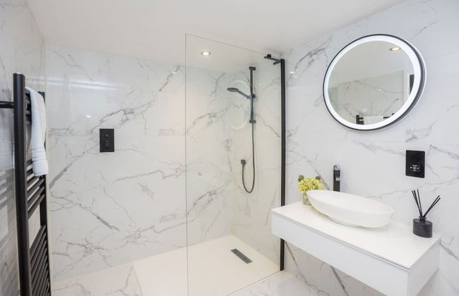 River Cabin With Mooring - From 250 Per Night - Foto 5