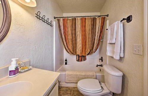 Vineyard Views and Sauna at Cornville Home! - Foto 15