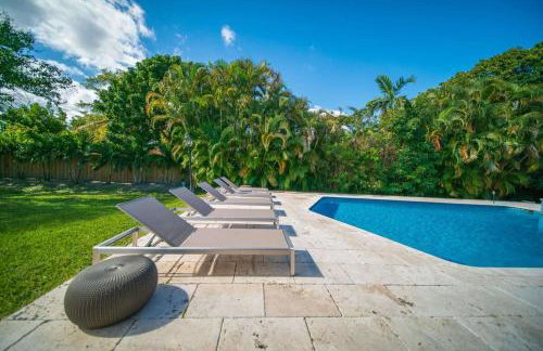 Luxury 7BR Villa Vizcaya Pool Sauna Gym Golf - Foto 11