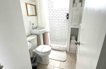 Cozy basement apartment - blocks from Old Town - Foto 11