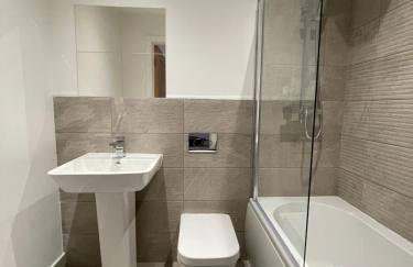 Park View I 2 Bedroom Apartment I Free Parking - Photo 24