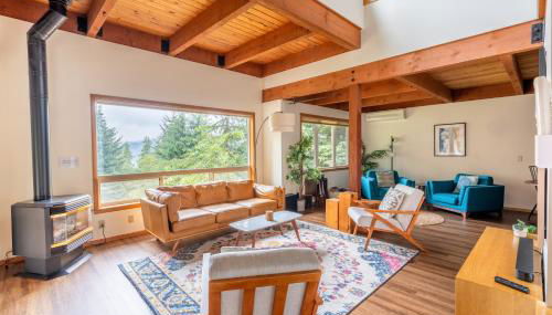 Stylish Deception Pass Retreat with Bay Views - Foto 2